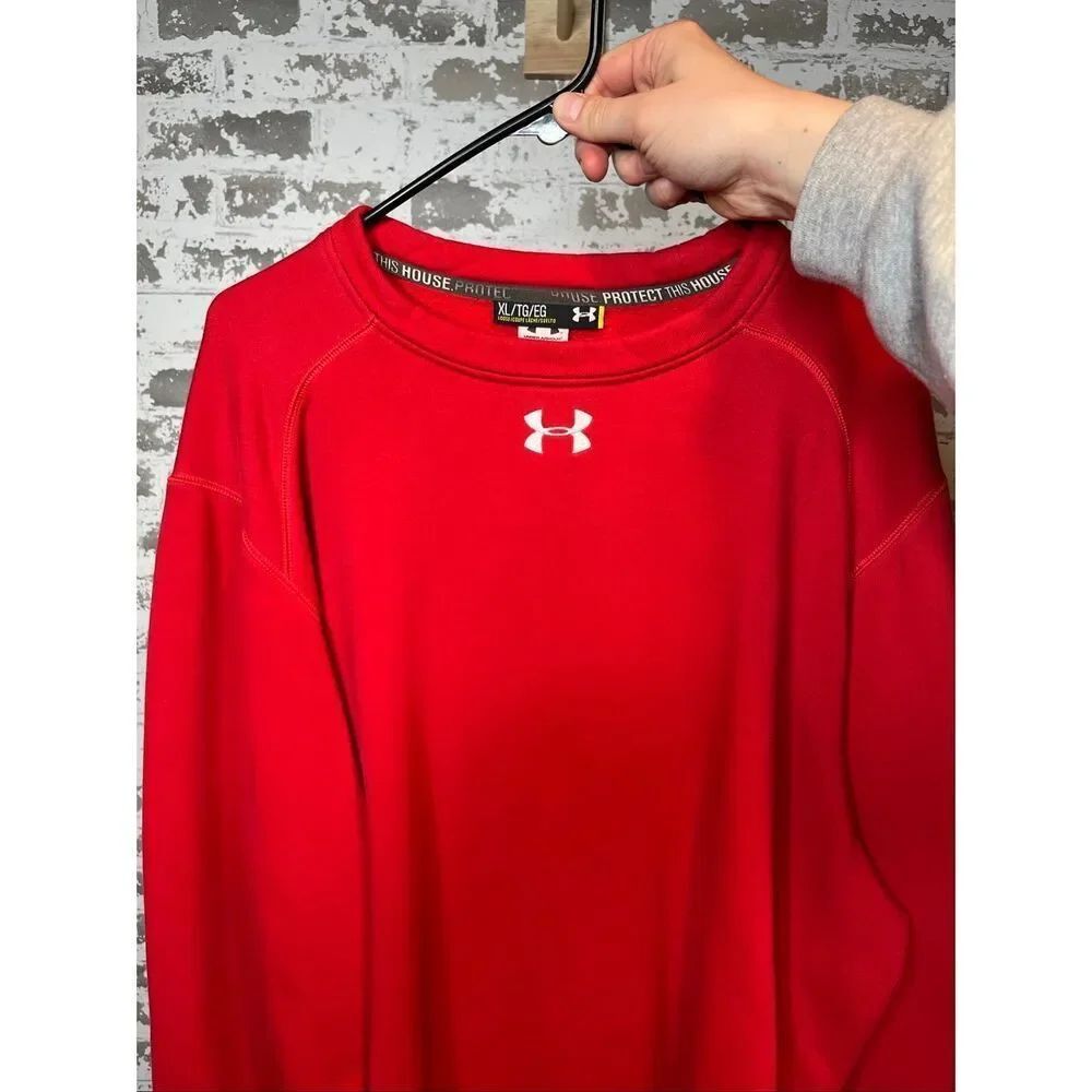 Under Armour | unisex red pullover crewneck